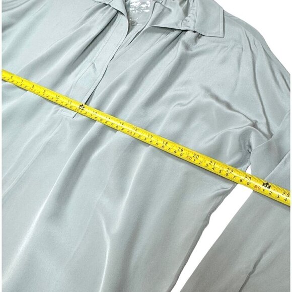 NEW ZOE & SAM 100% Silk Blouse Sz.M Oversized Light Gray Career Minimalist - Picture 9 of 11